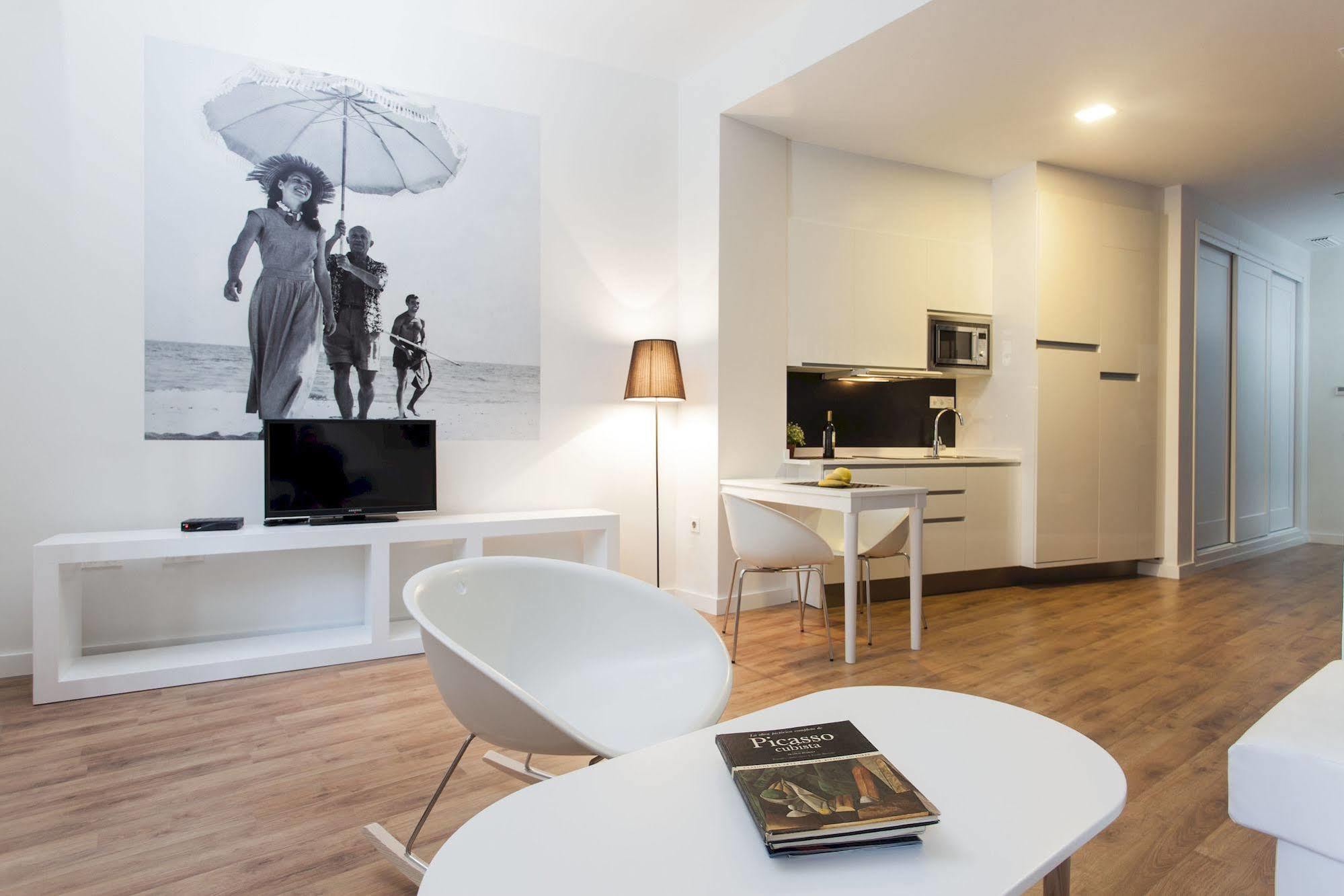Picasso Suites Málaga Buitenkant foto