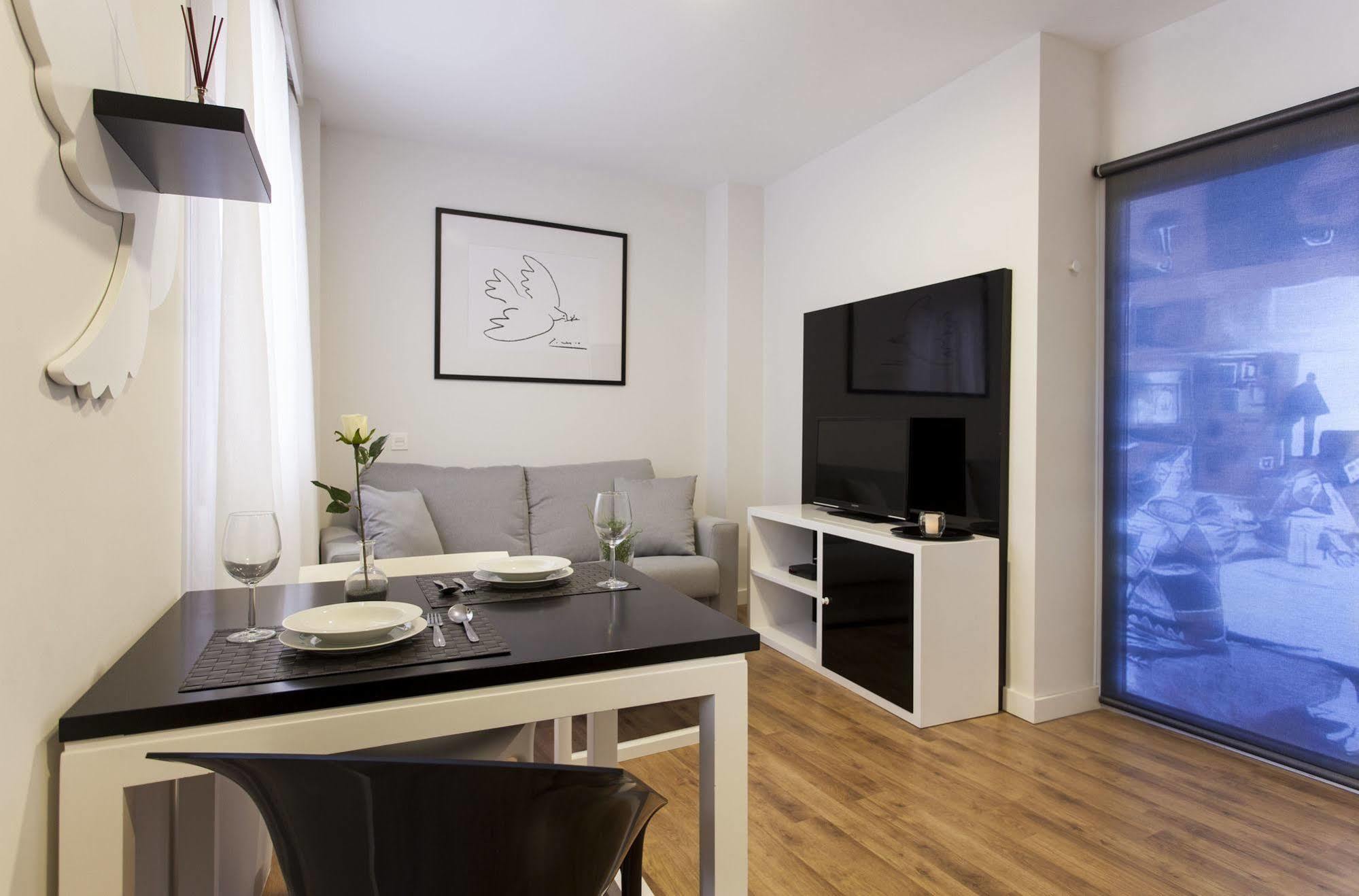 Picasso Suites Málaga Buitenkant foto