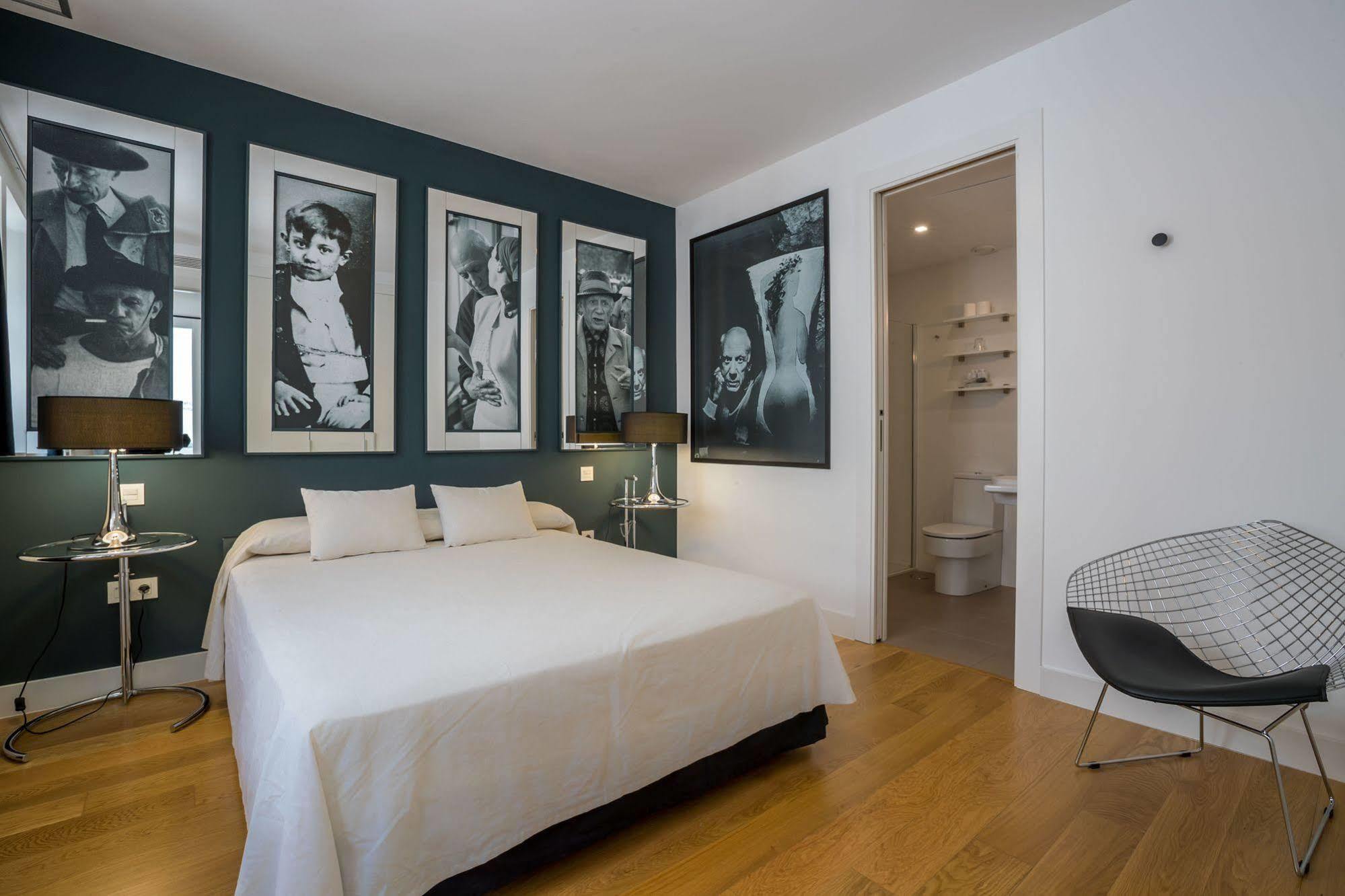 Picasso Suites Málaga Buitenkant foto